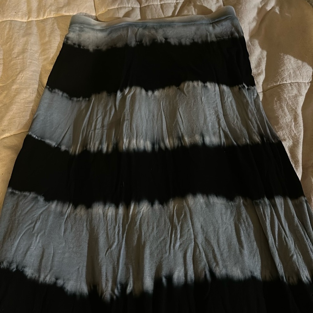 Design History size S long tie-dye design long skirt.